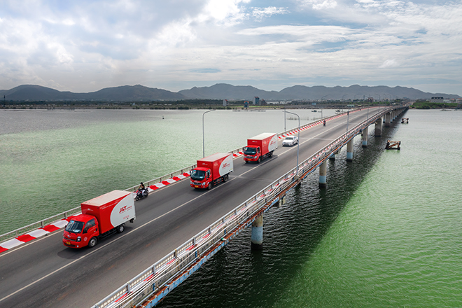 J&T Express hoàn thiện giải pháp giao nhận chặng cuối hỗ trợ doanh nghiệp SME, tạo lực đẩy cho ngành logistics - 2
