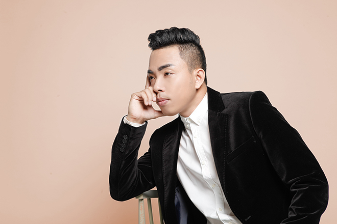 Nhạc sĩ Nguyễn Hồng Thuận