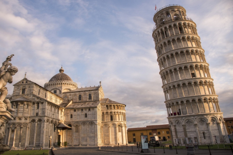 [Podcast] Vì sao tháp nghiêng Pisa lại nghiêng?