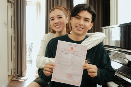 Hồ Quang Hiếu đăng ký kết hôn với chân dài quê Cà Mau kém 17 tuổi sau 4 tháng yêu
