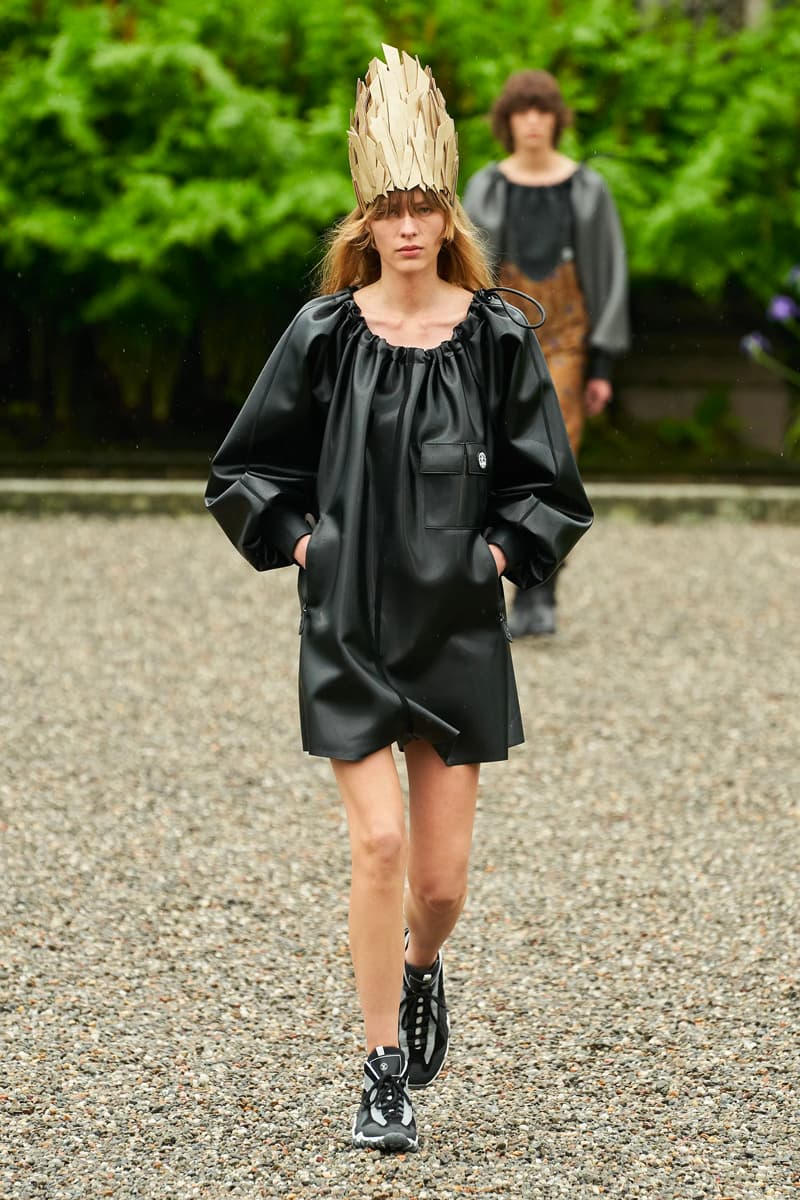 Louis Vuitton Resort 2024 là một bước đi thanh tao trong thời trang cao cấp Mermaidcore - 11