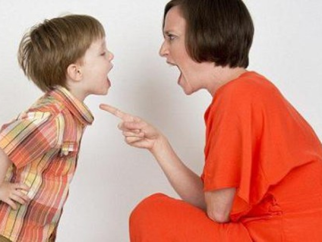 Giáo dục - du học - Thán phục cách ứng xử thông minh của một bà mẹ khi bị con nói "con ghét mẹ"