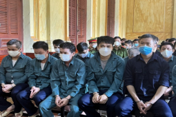 Pháp luật - Cựu cảnh sát chống buôn lậu bị phạt 13 năm tù về tội buôn lậu