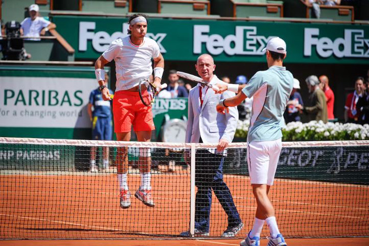 Rafael Nadal và Novak Djokovic cống hiến một màn đại chiến 5 set kinh điển ở bán kết Roland Garros 2013