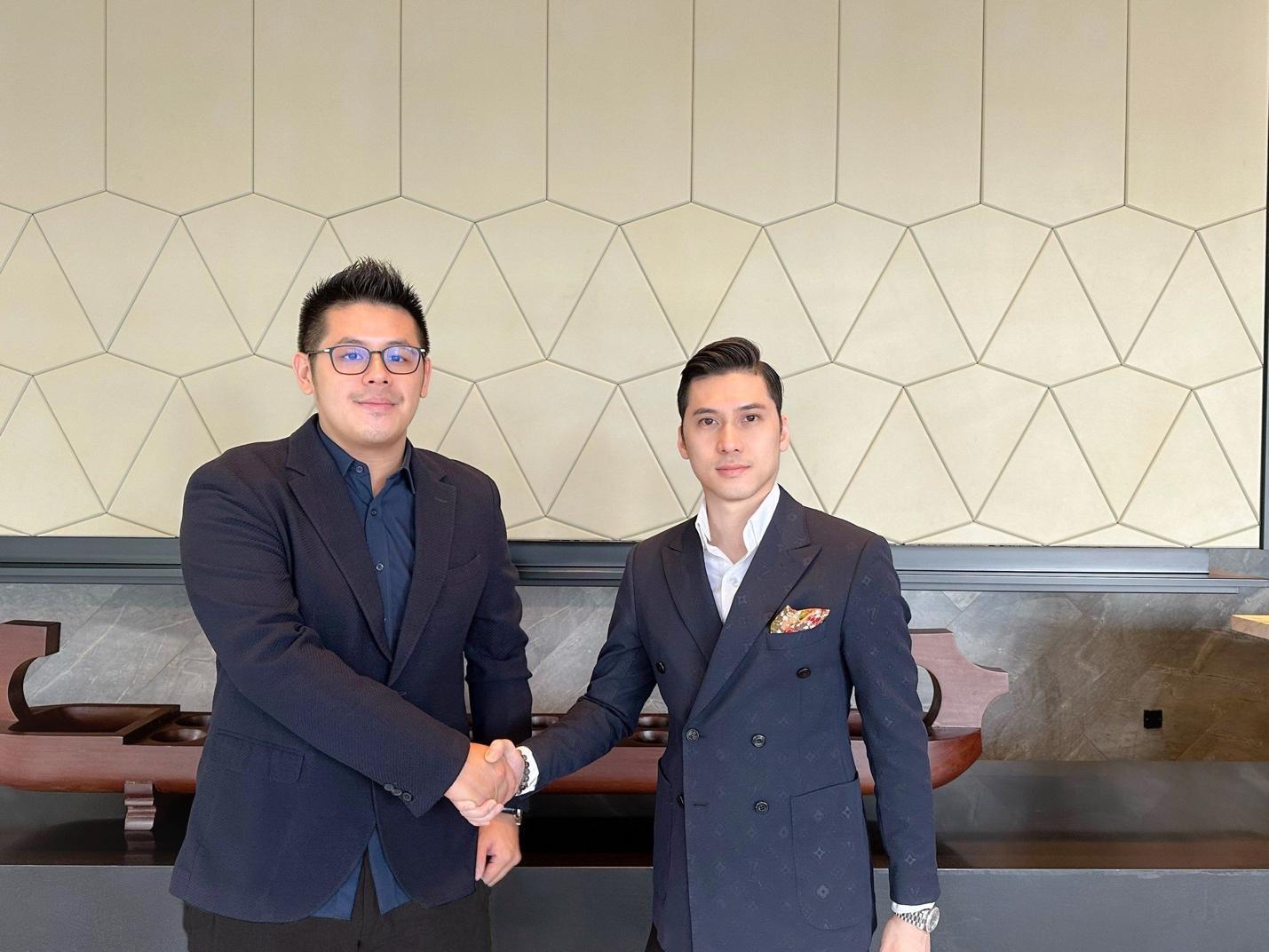 Ông Bernad Lau nhà sáng lập – CEO STAYNEX &amp; Ông Tim Dương (Dương Minh Tuấn), nhà sáng lập và CEO ECG
