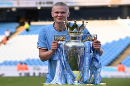 Bóng đá - Haaland ẵm cú đúp giải Cầu thủ hay nhất Ngoại hạng Anh, chờ đòn "dằn mặt" MU