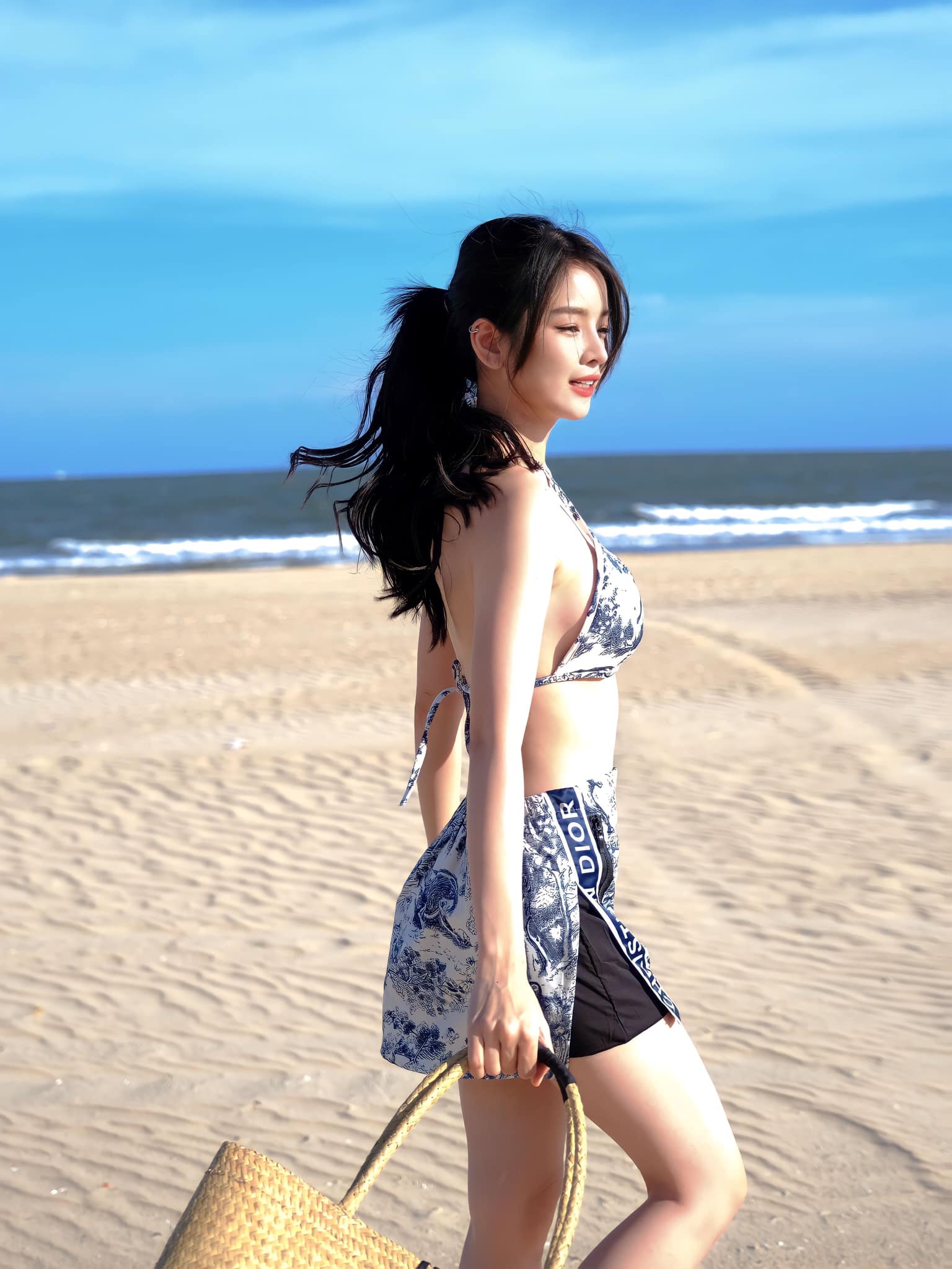 Đây cũng là lần hiếm hoi DJ Mie đăng tải ảnh bikini lên trang cá nhân
