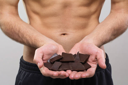 Tại sao nam giới nên ăn sô cô la đen mỗi ngày?