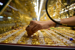 Kinh doanh - Giá vàng hôm nay 29/5: Dò đáy 9 tuần, liệu vàng có cơ hội phục hồi?