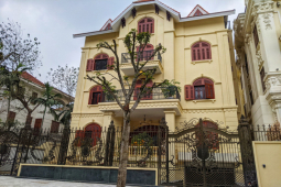 Tin tức trong ngày - Vụ biệt thự "tai tiếng": Ban Nội chính Hà Nội chuyển đơn đến Chủ tịch TP giải quyết