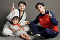 Bạn trẻ - Cuộc sống - VĐV điền kinh có cuộc hôn nhân ngưỡng mộ với vợ xinh như hotgirl, đai đen Taekwondo
