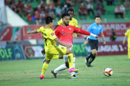 Bóng đá - Trực tiếp bóng đá Bình Định - Hải Phòng: Những phút cuối căng thẳng (Hết giờ)