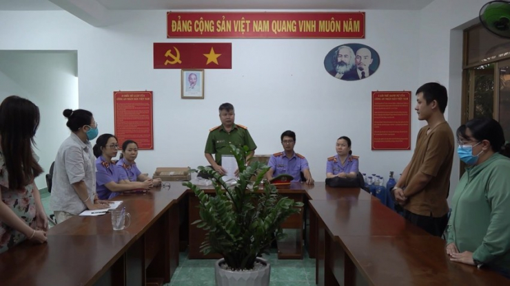 Công an đã khởi tố chín bị can để điều tra. Ảnh: CA