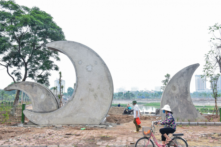 Công viên trăm tỷ ở Hà Nội đang "hồi sinh" sau nhiều năm bỏ hoang - 1