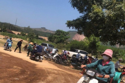 Tin tức trong ngày - Hai cha con đi khoan đá, người bố trượt chân tử vong
