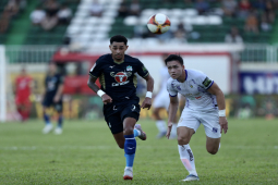 Bóng đá - Video bóng đá HAGL - Hà Nội: Mở điểm bất ngờ, hú vía phút cuối (V-League)