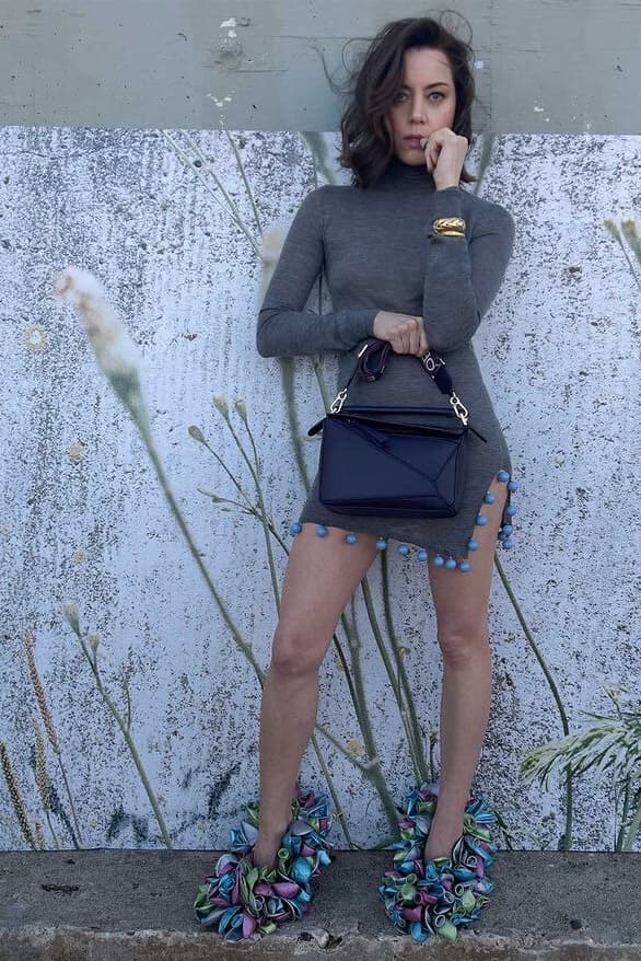 Ngắm chiến dịch chất chơi của LOEWE 2023 - 1