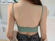Làm đẹp - 4 mẹo tránh bị mụn lưng đeo bám trong mùa hè chị em chưa biết