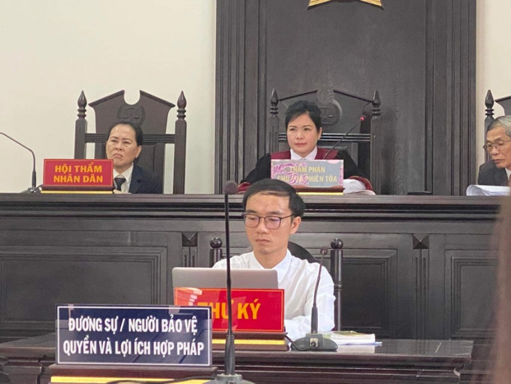 HĐXX sơ thẩm vụ kiện mà hoa hậu Nguyễn Thúc Thùy Tiên là bị đơn. ẢNH: MINH CHUNG