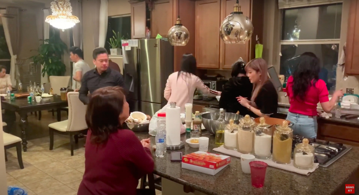 Đàn con nhà Quách Thành Danh nô đùa trong biệt thự 30 tỷ đồng, ai nhìn cũng khao khát sở hữu - 13