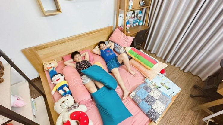 MC Hoàng Linh chuyển phòng cho con riêng, khán giả nể phục trước hành động của chồng mới - 6