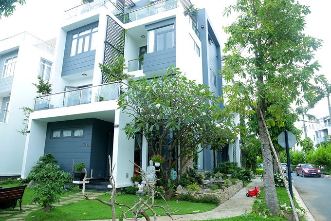 Đàn con nhà Quách Thành Danh nô đùa trong biệt thự 30 tỷ đồng, ai nhìn cũng khao khát sở hữu - 4