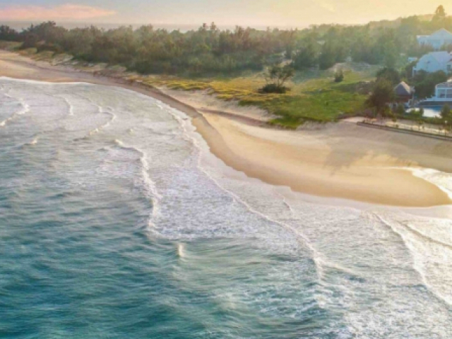 Du lịch - Báo Mỹ khuyên du khách nên đến thăm Hồ Tràm vào hè năm nay