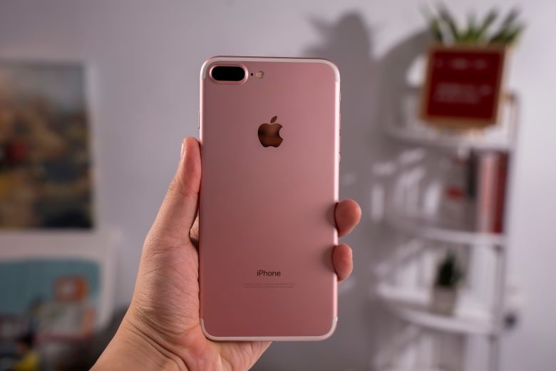 Top iPhone giá dưới 5 triệu đáng mua nhất 2023 - 1