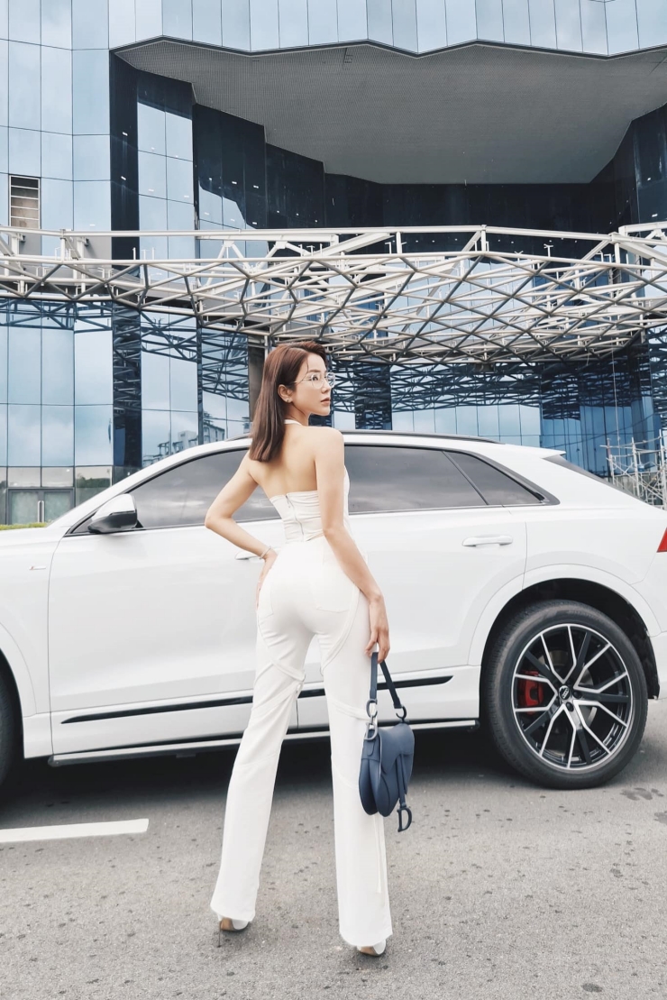 Diệp Lâm Anh là nghệ sĩ đa tài
