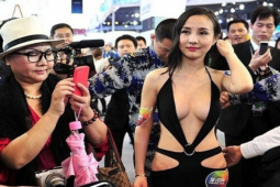 Thời trang - Bất ngờ với gu mặc hiện tại của hiện tượng Can Lộ Lộ đình đám một thời