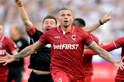 Bóng đá - Đua vô địch giải Bỉ nghẹt thở nhất châu Âu, cựu sao Tottenham hóa người hùng