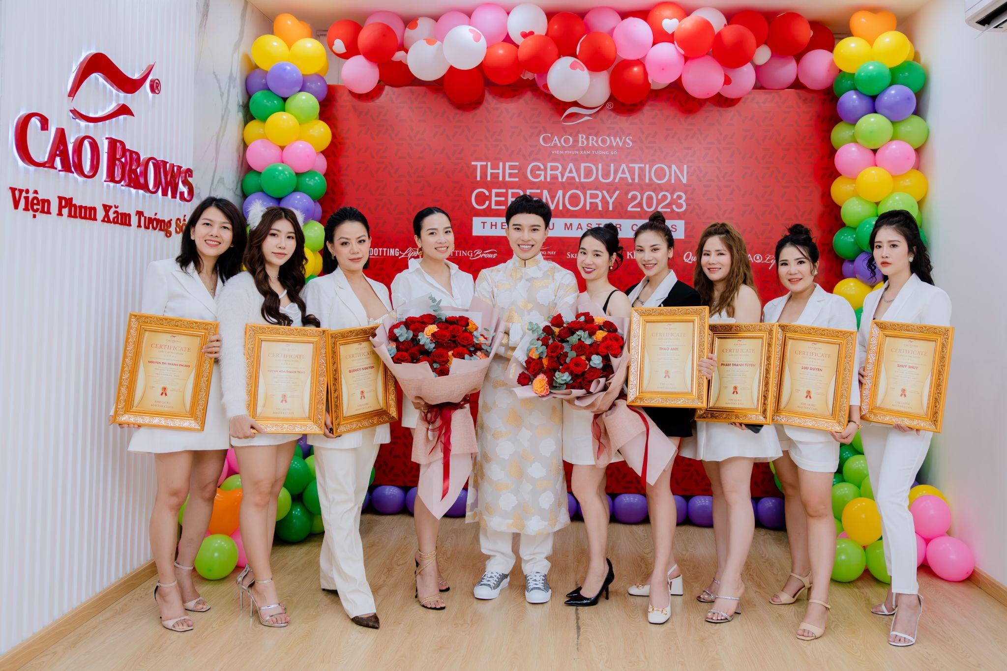 Cao Brows tự hào là nơi chinh phục sự hài lòng của khách hàng và ươm mầm nhân tố vàng