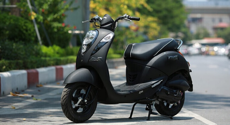 Tầm 20 triệu đồng mua xe máy điện hay xe xăng 50cc tốt hơn? - 2