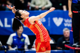 Thể thao - Người đẹp Lý Anh Anh ghi điểm "khủng" nhất giải bóng chuyền nữ thế giới