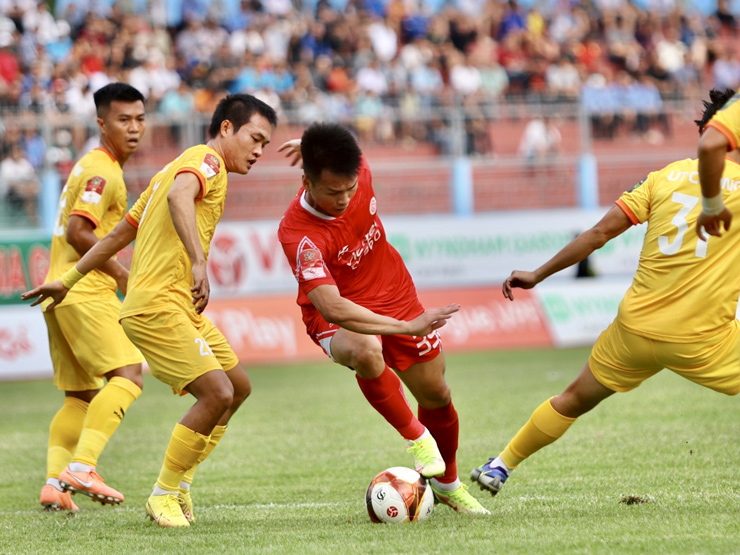 Viettel FC gặp nhiều khó khăn trước Khánh Hòa