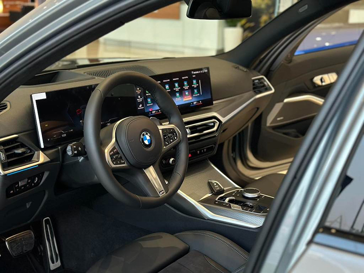 BMW giảm giá nhiều dòng xe, cao nhất gần 600 triệu đồng - 4