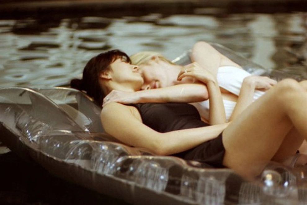 Song Hye Kyo mặc bikini gợi cảm trong phân cảnh 