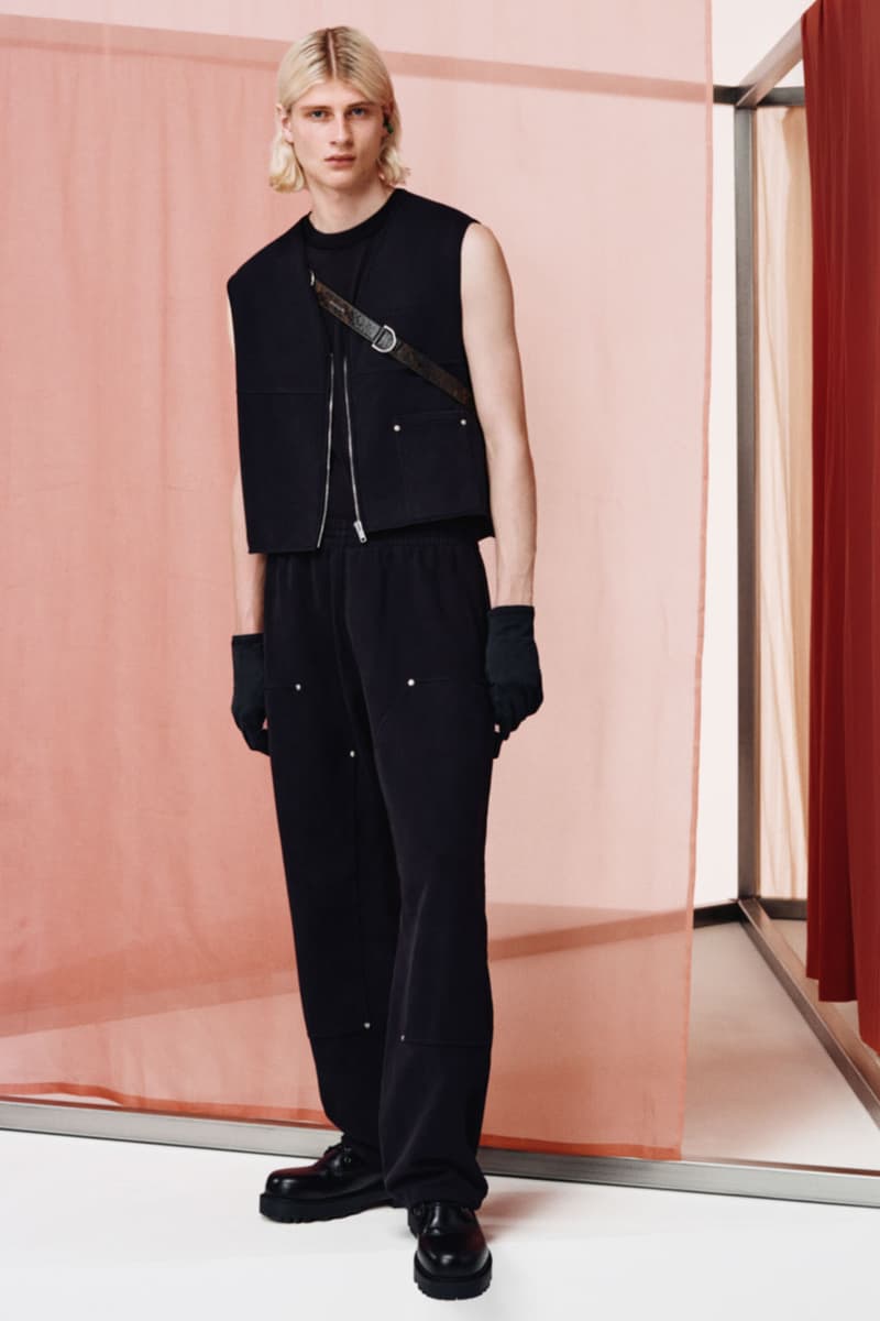 Bộ sưu tập Xuân 2024 sang trọng dành cho nam giới của Givenchy - 16