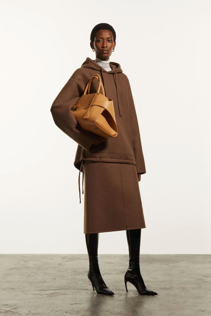 Ferragamo Resort 2024 nâng tầm chủ nghĩa tối giản trong thời trang - 8