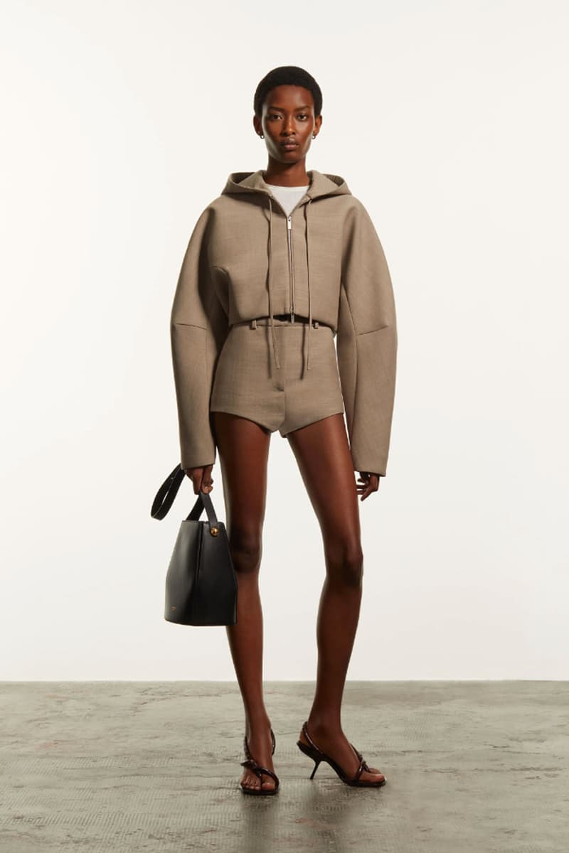 Ferragamo Resort 2024 nâng tầm chủ nghĩa tối giản trong thời trang - 17