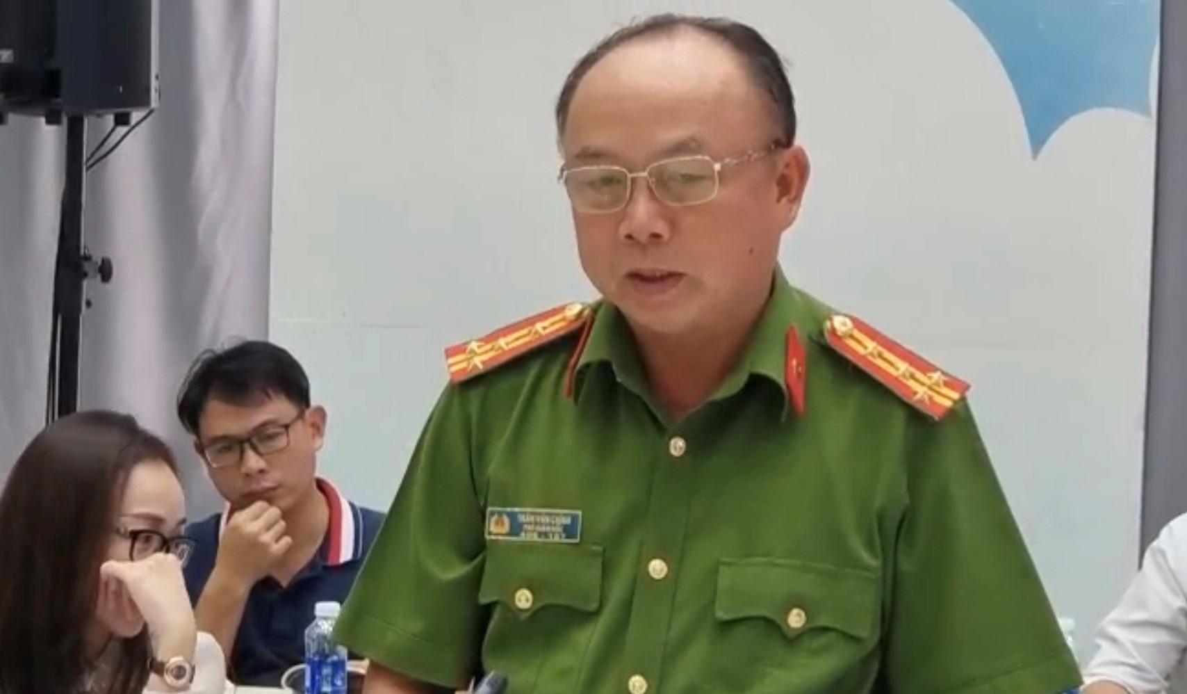 Đại tá Trần Văn Chính,&nbsp;Phó giám đốc, Thủ tưởng Cơ quan cảnh sát điều tra Công an tỉnh&nbsp;Bình Dương