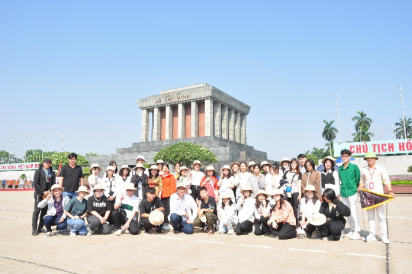 Chương trình trải nghiệm tham quan và bồi dưỡng kiến thức về văn hóa – lịch sử hai nước Việt Nam – Hàn Quốc - 4