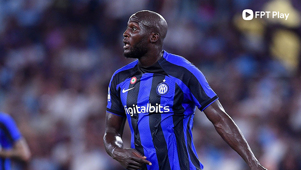 Lukaku sở hữu thể hình và khả năng càn lướt ấn tượng