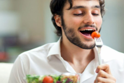 Đàn ông - 8 loại thực phẩm giúp chàng trẻ trung, khỏe mạnh dẻo dai hơn