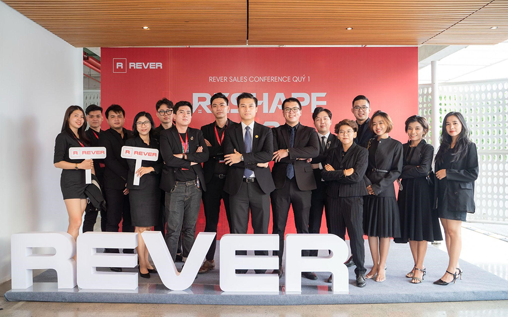 Thế hệ Chuyên viên Kinh doanh BĐS chuẩn công nghệ tại Rever