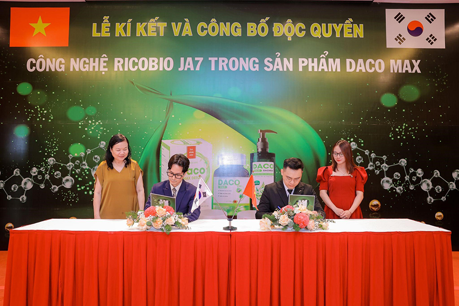 Lễ ký kết và công bố công nghệ Hàn Quốc của sản phẩm Daco Max