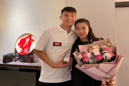 Đời sống Showbiz - Động thái mới nhất trên Facebook của vợ Bùi Tiến Dũng sau những bài đăng "lạ"