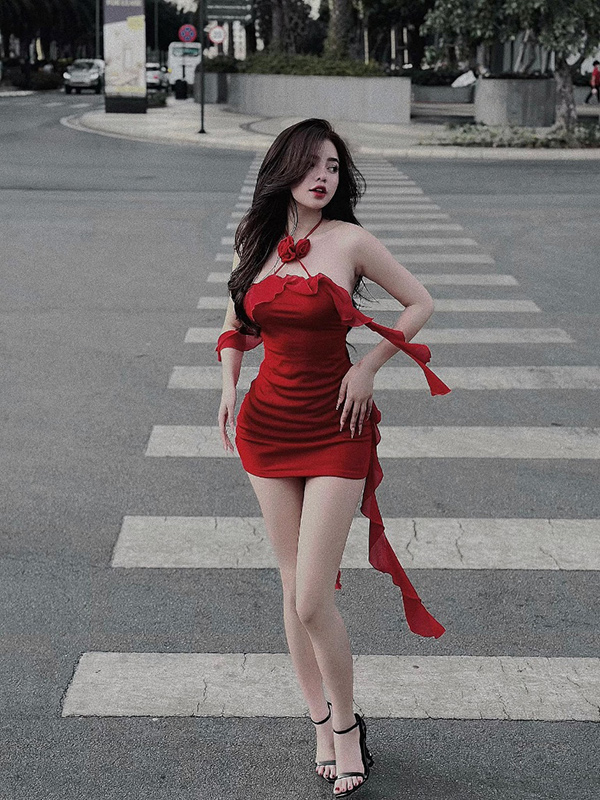 Cô gái Sài Thành sở hữu thân hình “vạn người mê” và gu thời trang đi đầu xu hướng - 4