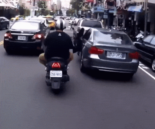 Những sự cố khó đỡ khiến nhiều người không kịp trở tay - 1
