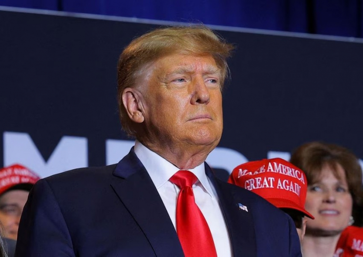Cựu Tổng thống Mỹ Donald Trump tham dự một sự kiện vận động tranh cử ở bang New Hampshire (Mỹ) ngày 27-4. Ảnh: REUTERS